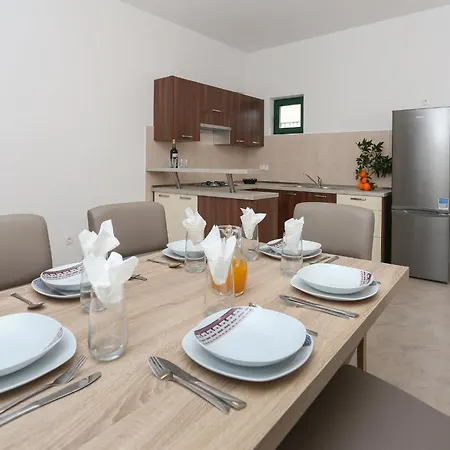 Apartament Sunny Elegant In *