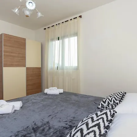 Sunny Elegant In Apartment Trogir