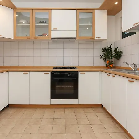 Apartment Sunny Elegant In Trogir